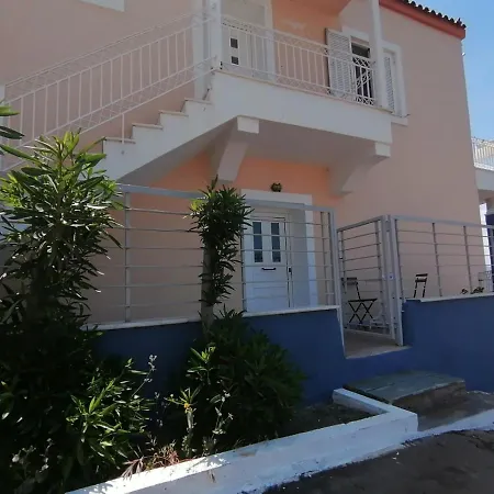 Σπίτι Πάνω Στην Θάλασσα