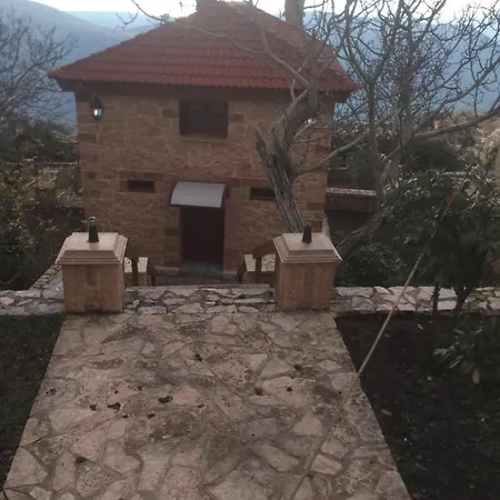 Villa κόκκινο σπίτι *