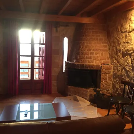Villa κόκκινο σπίτι Arachova